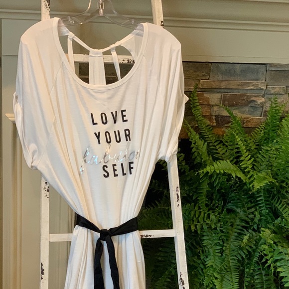 NWT Lane Bryant LIVI Tee💙 - Picture 4 of 8